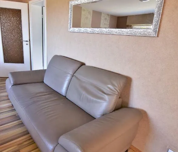 Work & Mit Dachterasse * 圣奥古斯丁